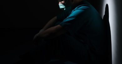 A nurse experiencing burnout